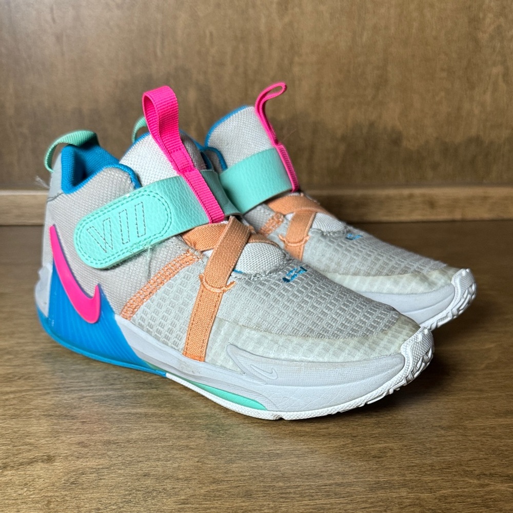 Nike LeBron witness 7 basketball shoes